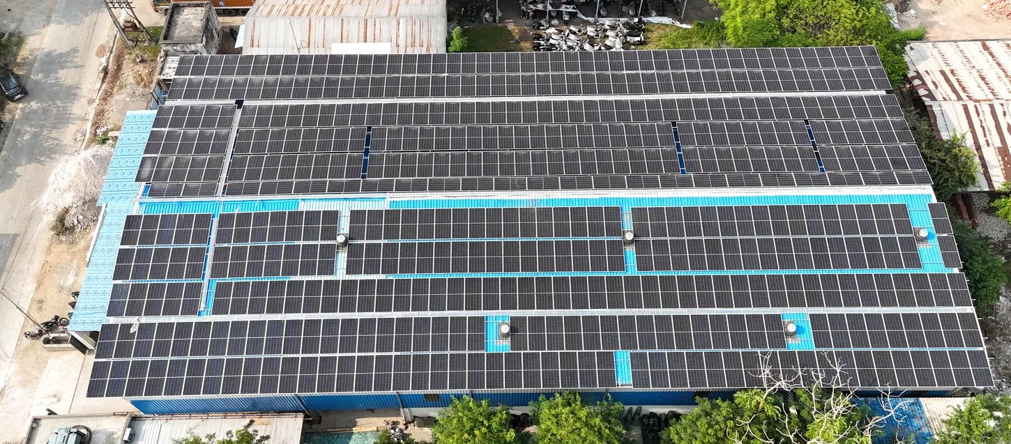 Industrial rooftop solar installation